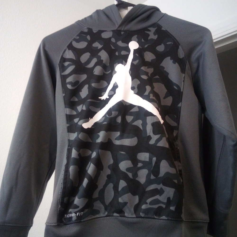 Boys Jordan sweater